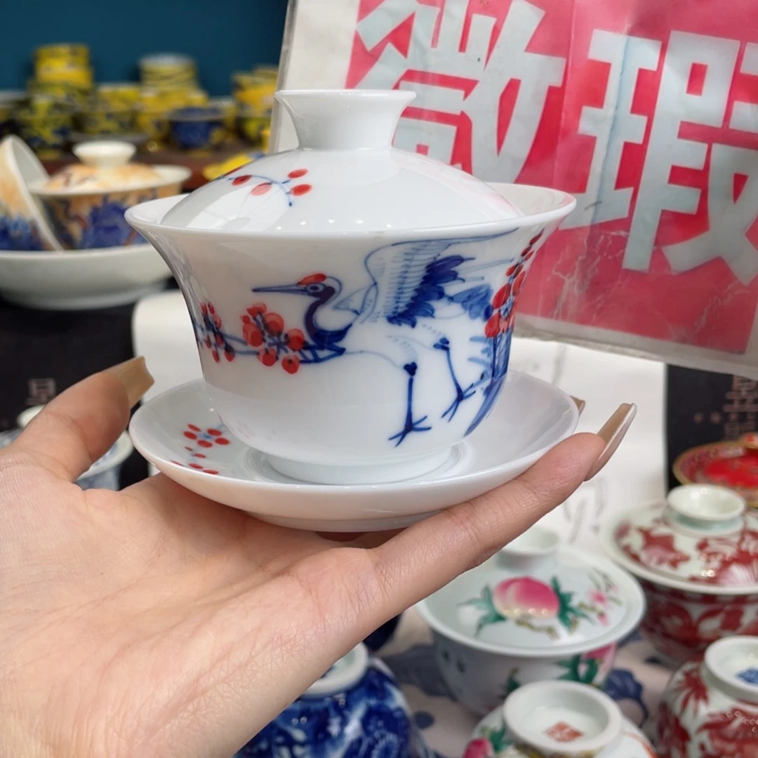 景德镇瓷器的时候就