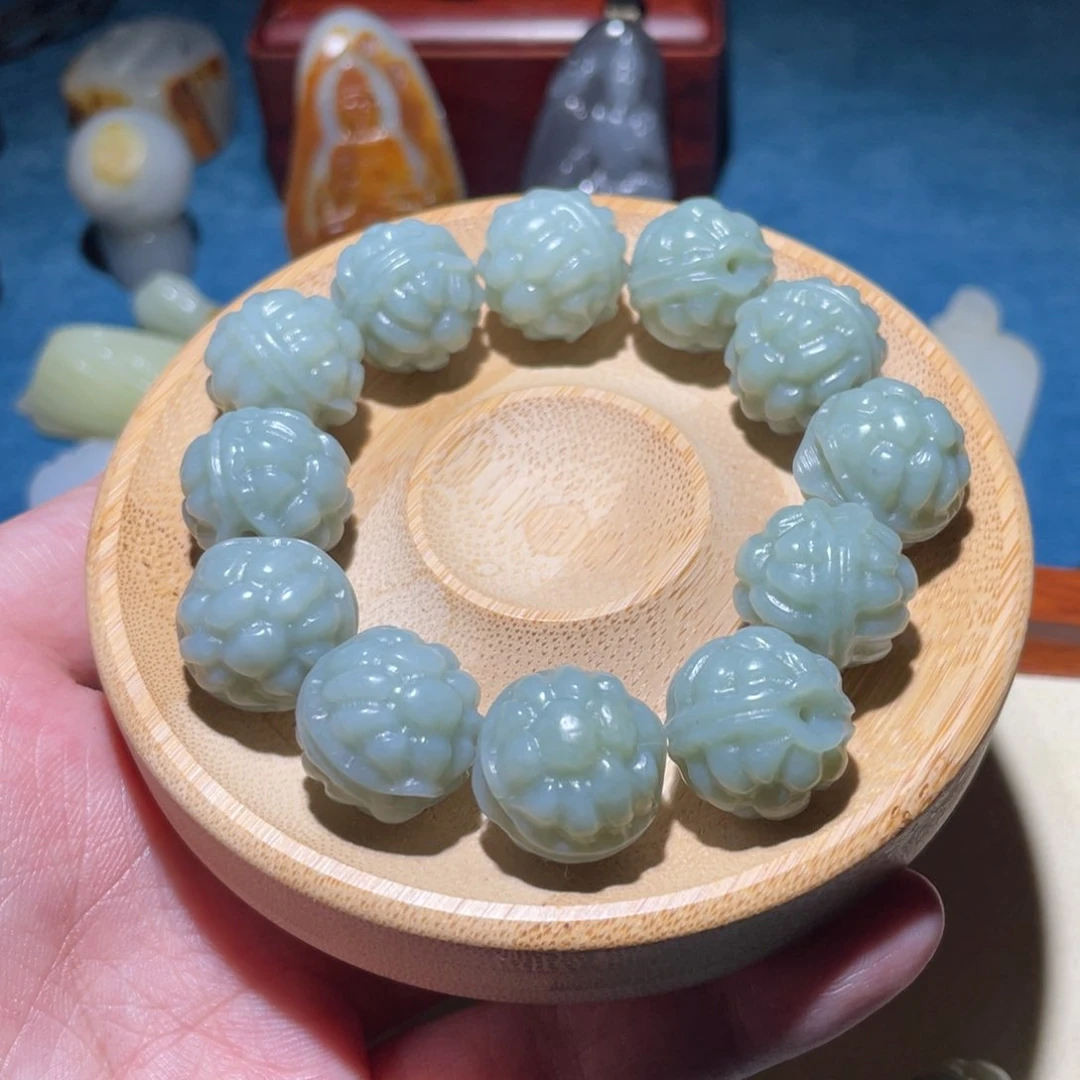 和田玉未镶嵌颈饰随****6定制