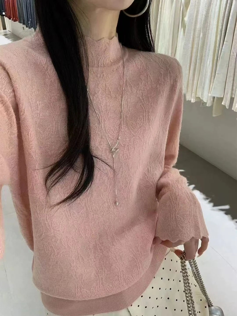 6231三炫轻奢女装冬季新款蕾丝花边时尚百搭圆领上衣