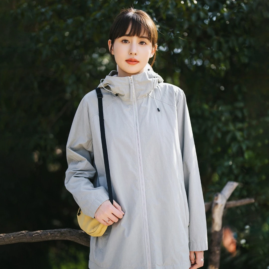 梭家｜兜风｜文艺范减龄豆灰色匹马棉连帽外套春季女长袖登山服