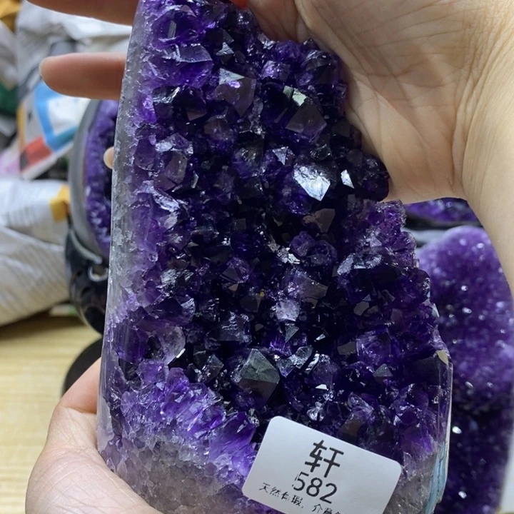 未镶嵌紫晶大型摆件（非配饰）