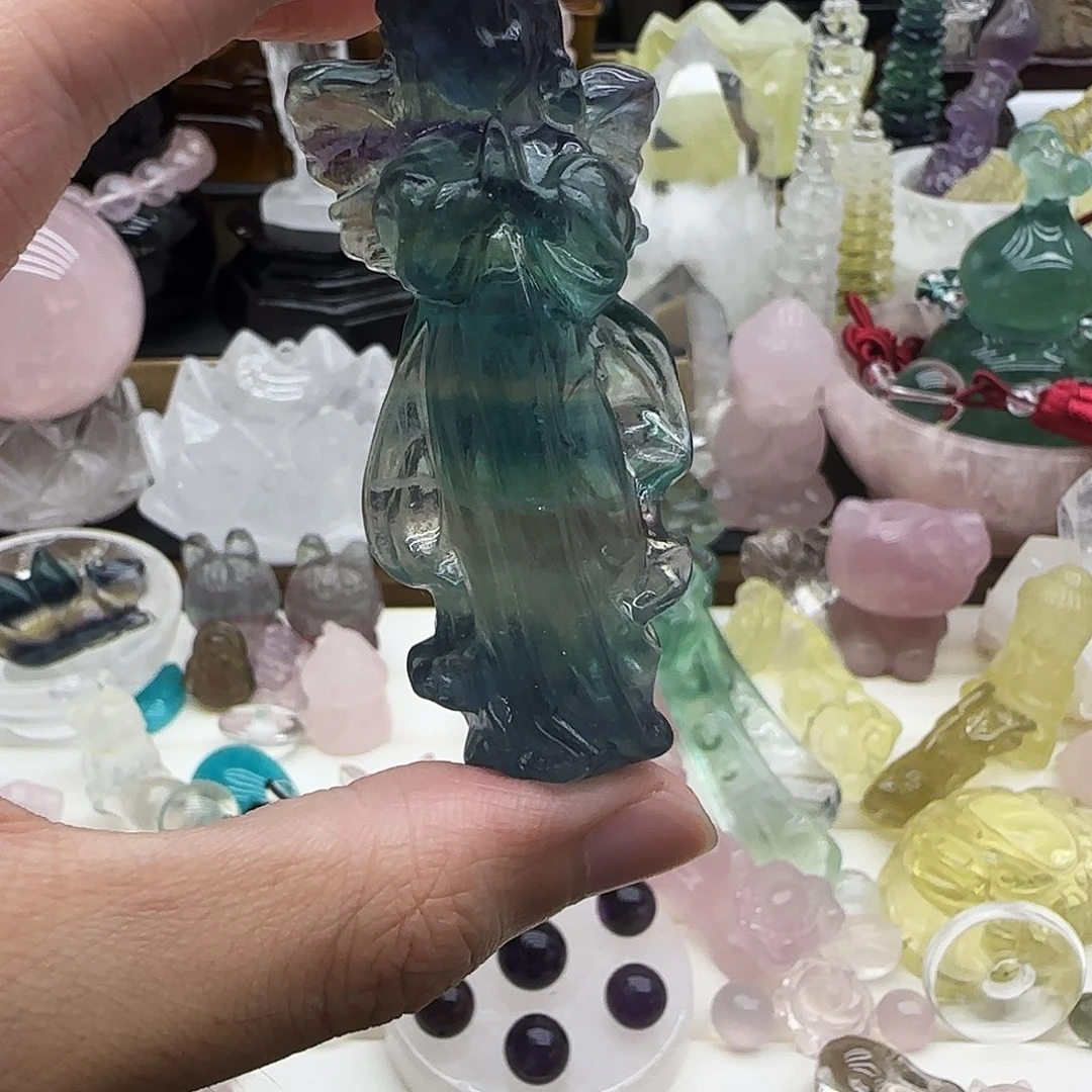 h***y车挂未镶嵌水晶摆件