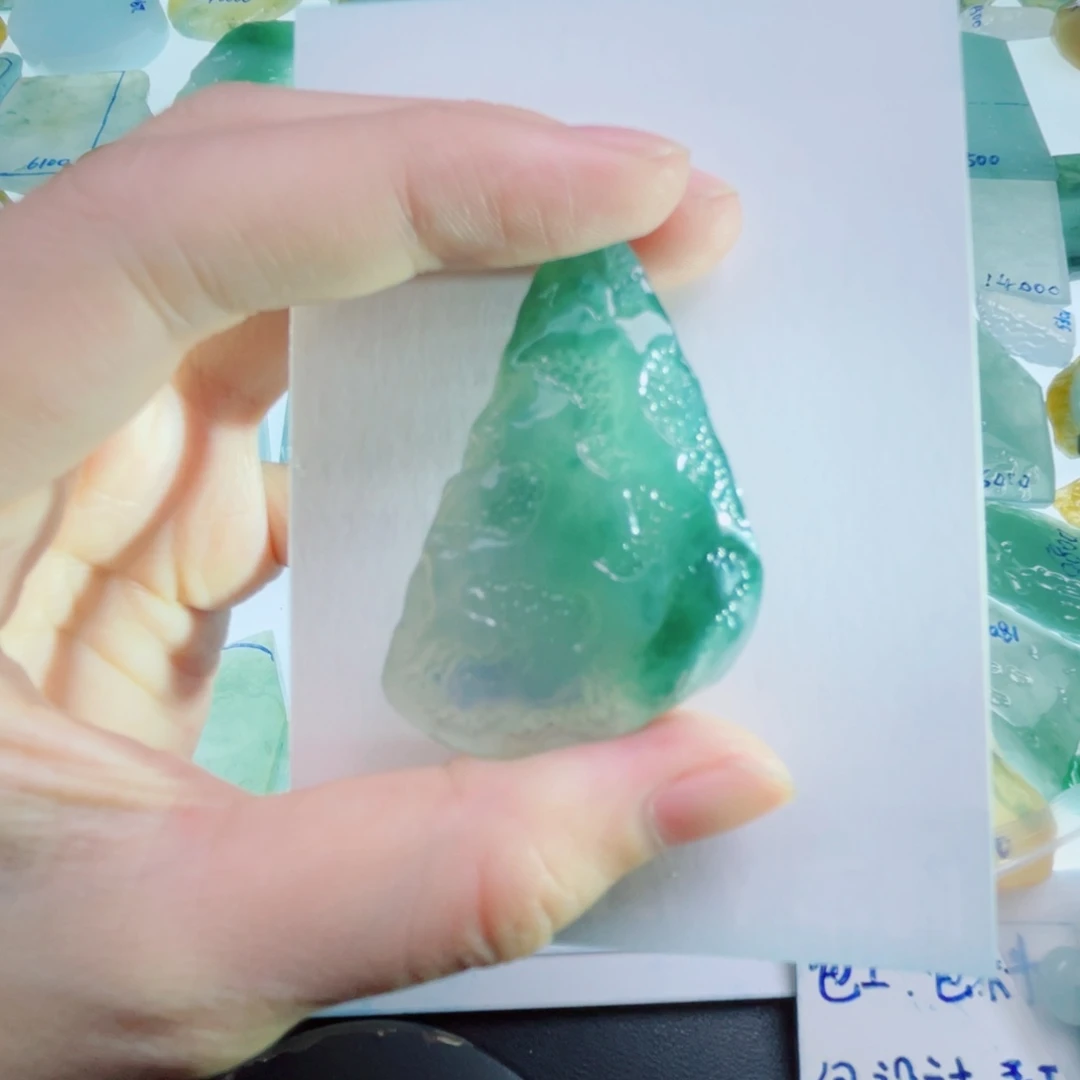 定制翡翠未镶嵌包工