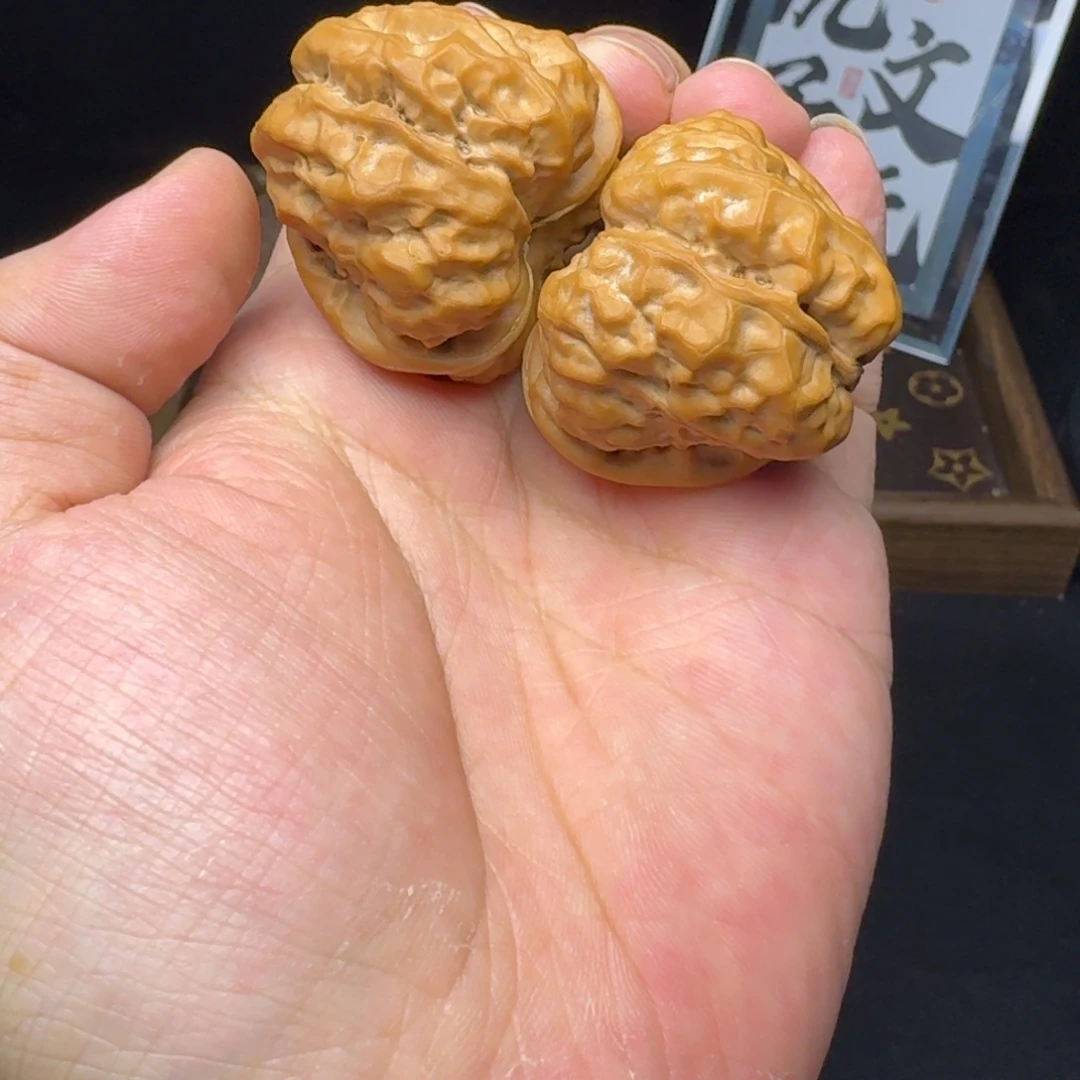 把件桃核闪电购39加蛤蟆头