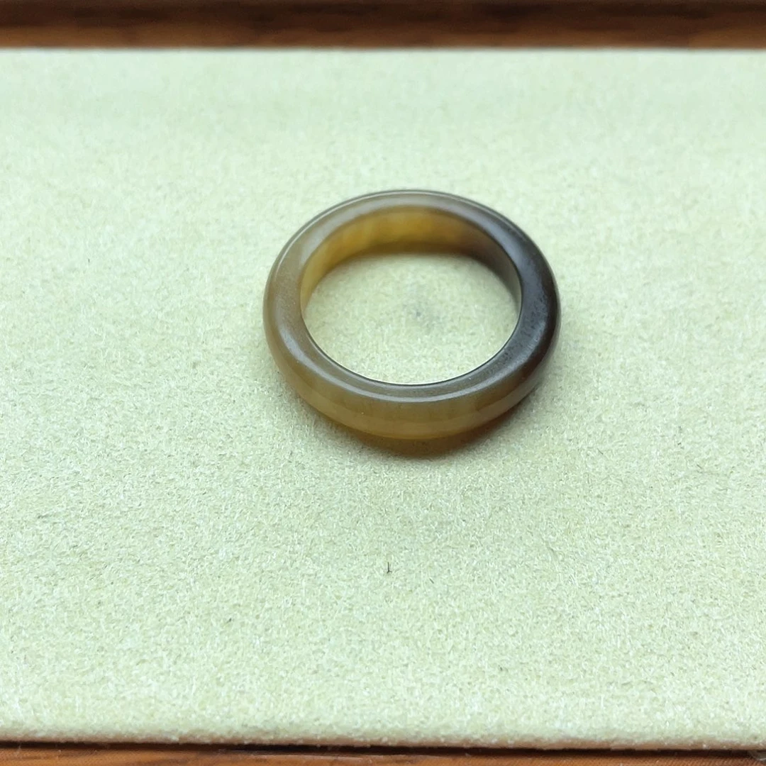 和田玉戒指未镶嵌巧克力糖18号