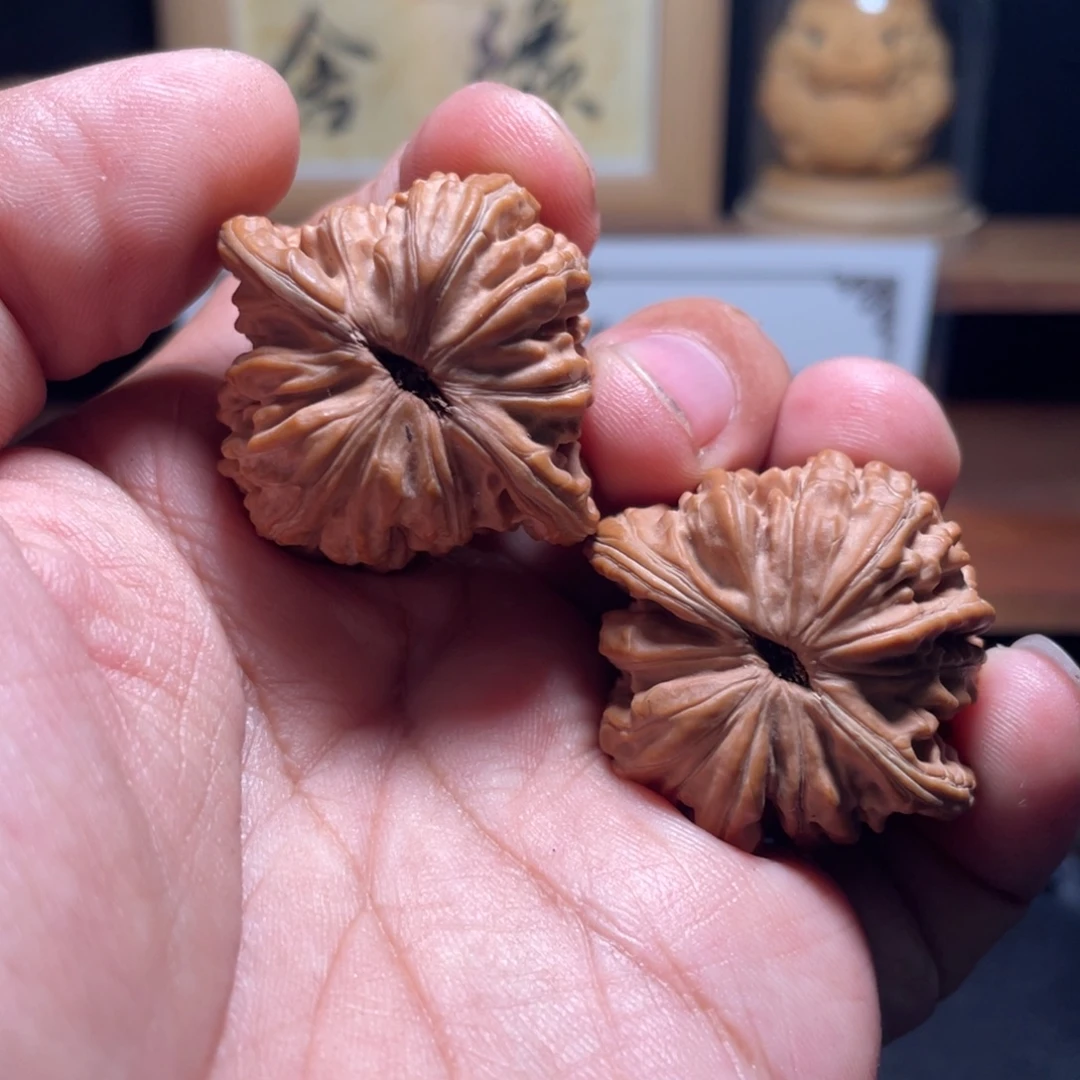 一***順把件文玩核桃汉高楼38尺