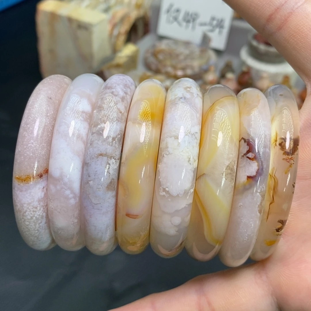 玛瑙/玉髓未镶嵌手镯20一条49～50圈