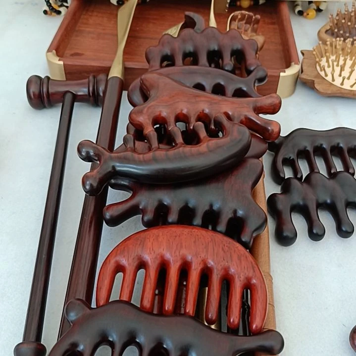 木紫檀木按摩梳1个