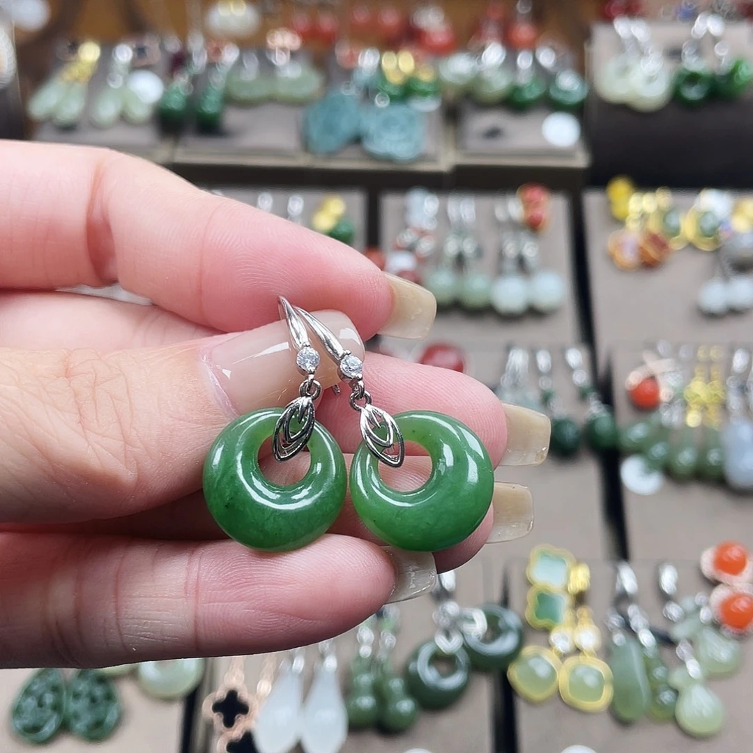 和田玉银S925镶嵌耳饰