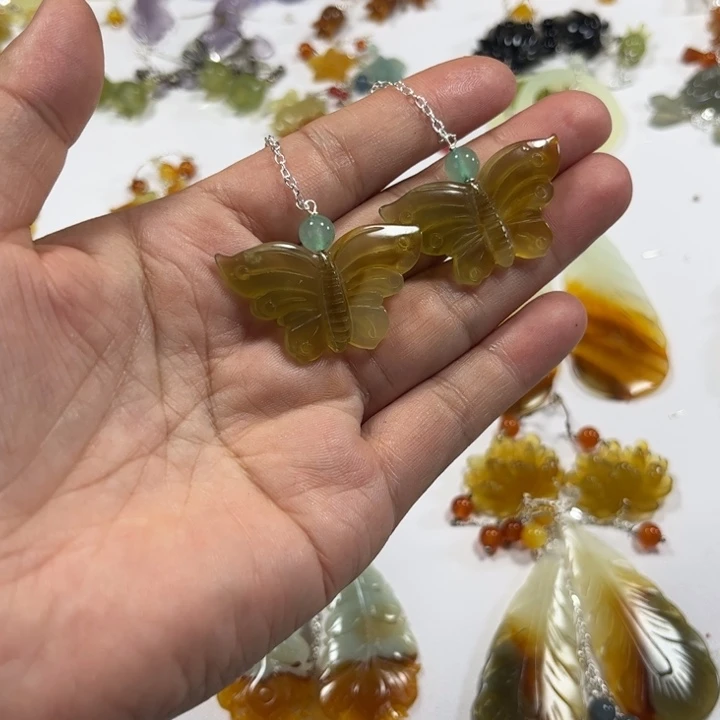 合金蛇纹石玉耳饰