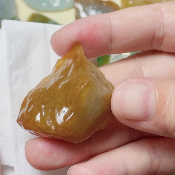 定制翡翠未镶嵌包工