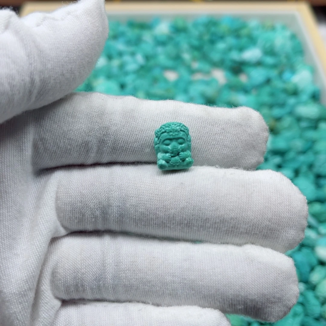 绿松石未镶嵌挂件