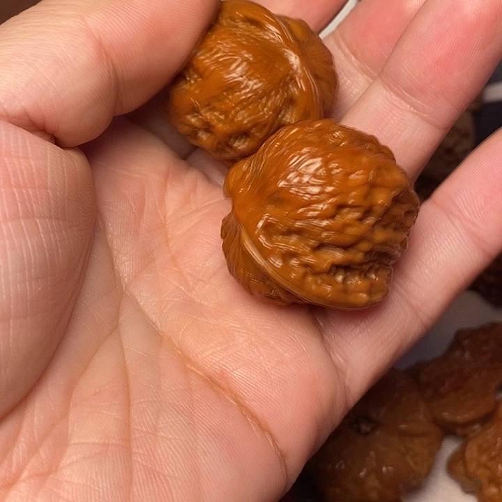 是***！文玩核桃吊坠磨盘34