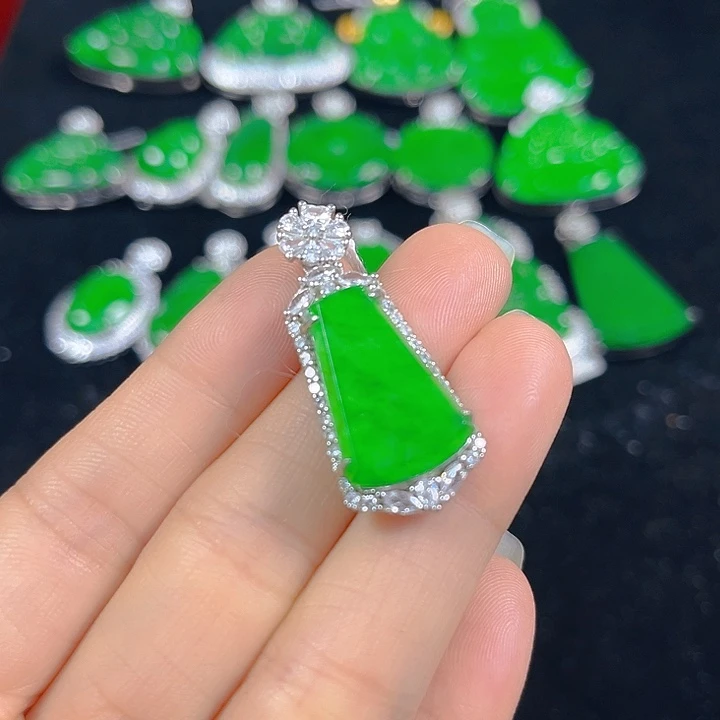 翡翠银S925镶嵌吊坠(不含链)