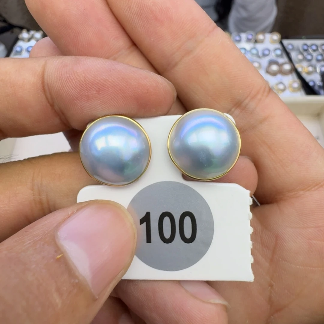 耳饰18K金镶嵌拼合珍珠（马贝珠）陈**姐