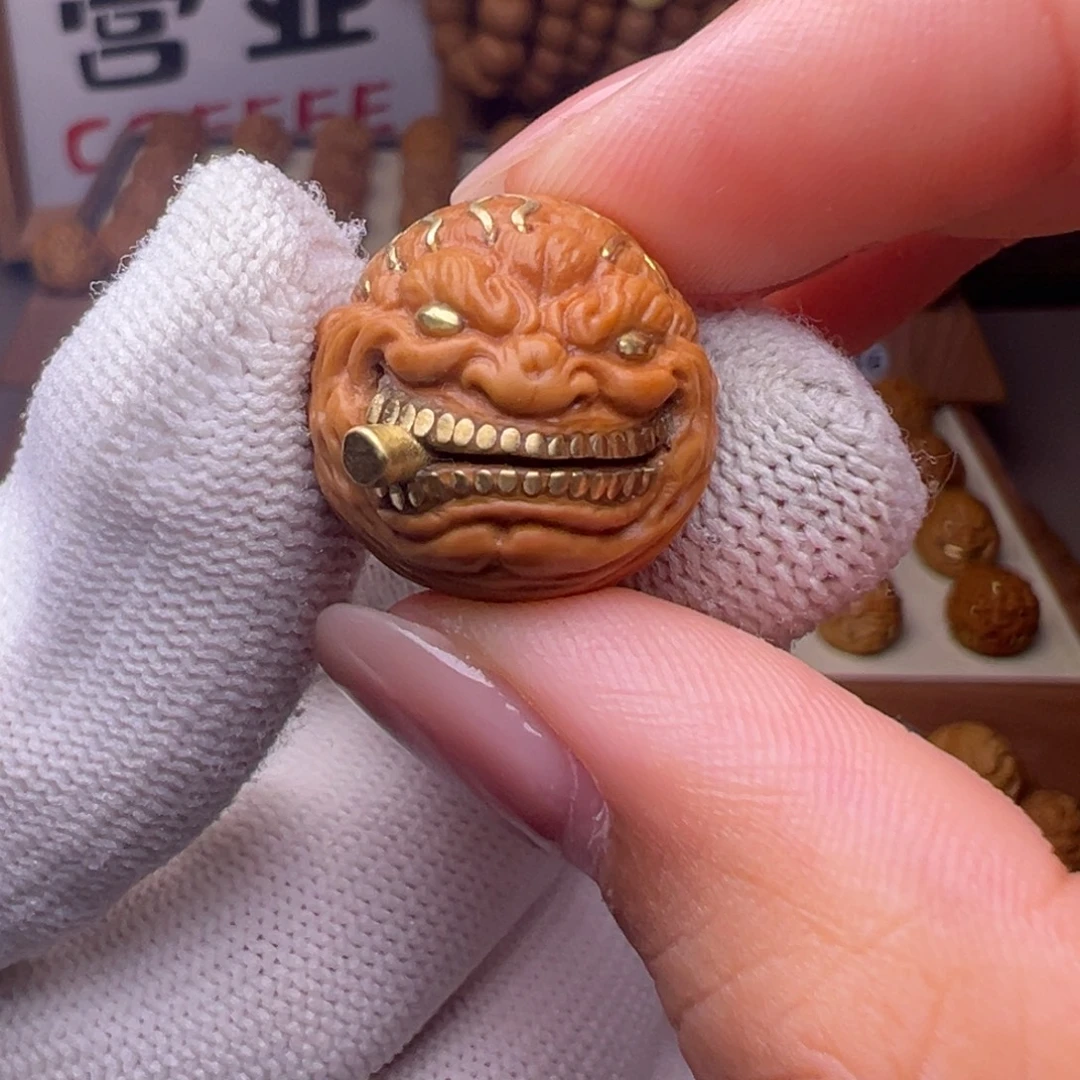 光***…把件猴头核桃镶嵌款烟鬼全品有正常封口线