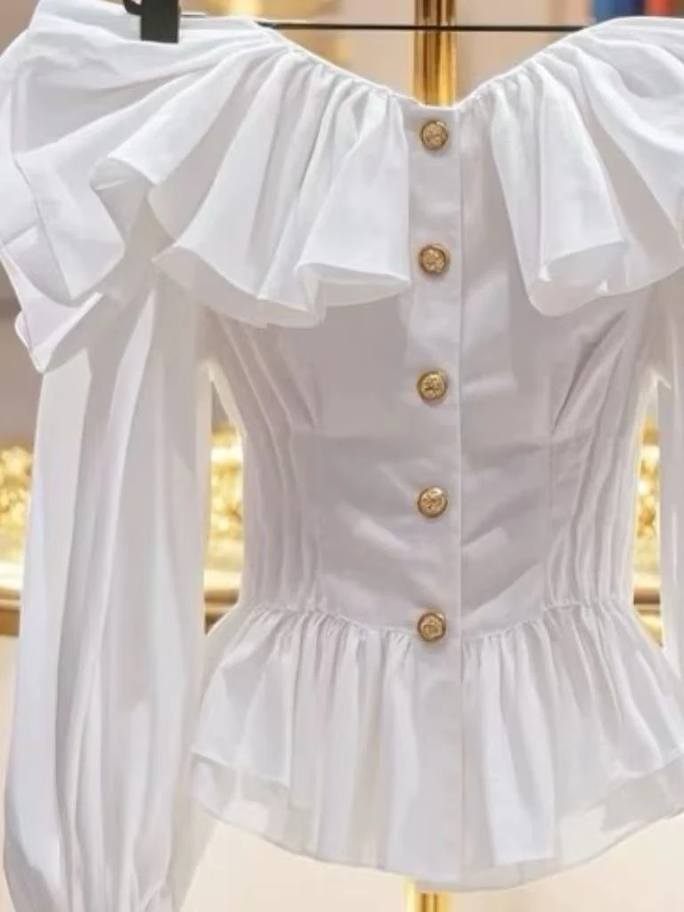 2025超火春高级感轻奢减龄洋气上衣独特漂亮掐腰一字肩白色衬衫女