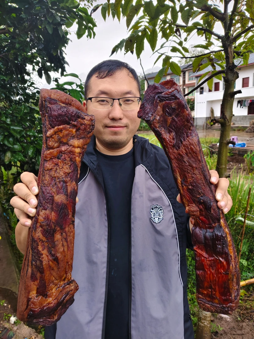 （五花腊肉现称）土猪腊肉 柴火烟熏五花肉腊肉 川渝特产肥而不腻
