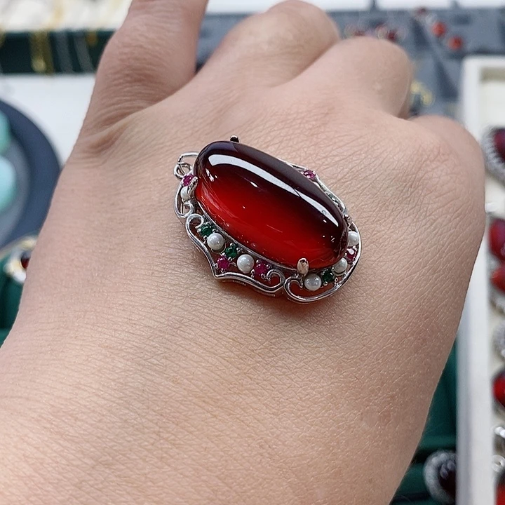 石榴石吊坠银S925镶嵌苗**妈