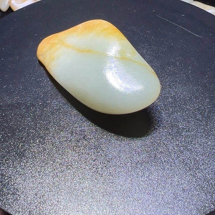 和田玉（子料）未镶嵌颈饰38克