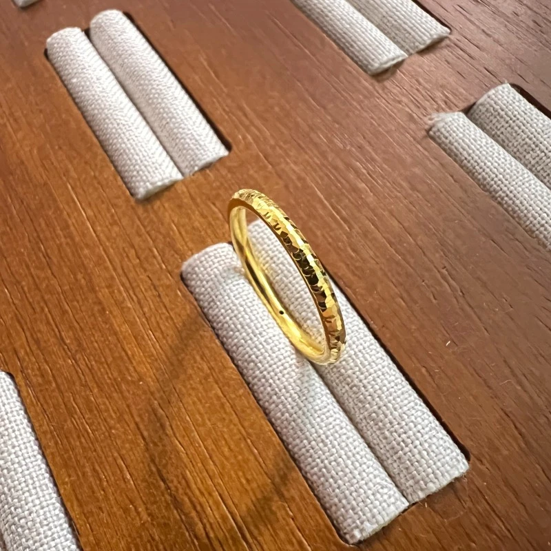 克重0.82 11号 圆筒碎冰冰戒指 足金999