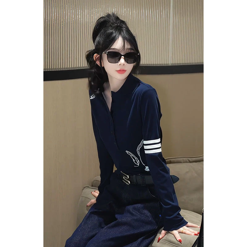 美式辣妹长袖T恤女2025早秋款设计感纽扣半开领打底修身内搭上衣