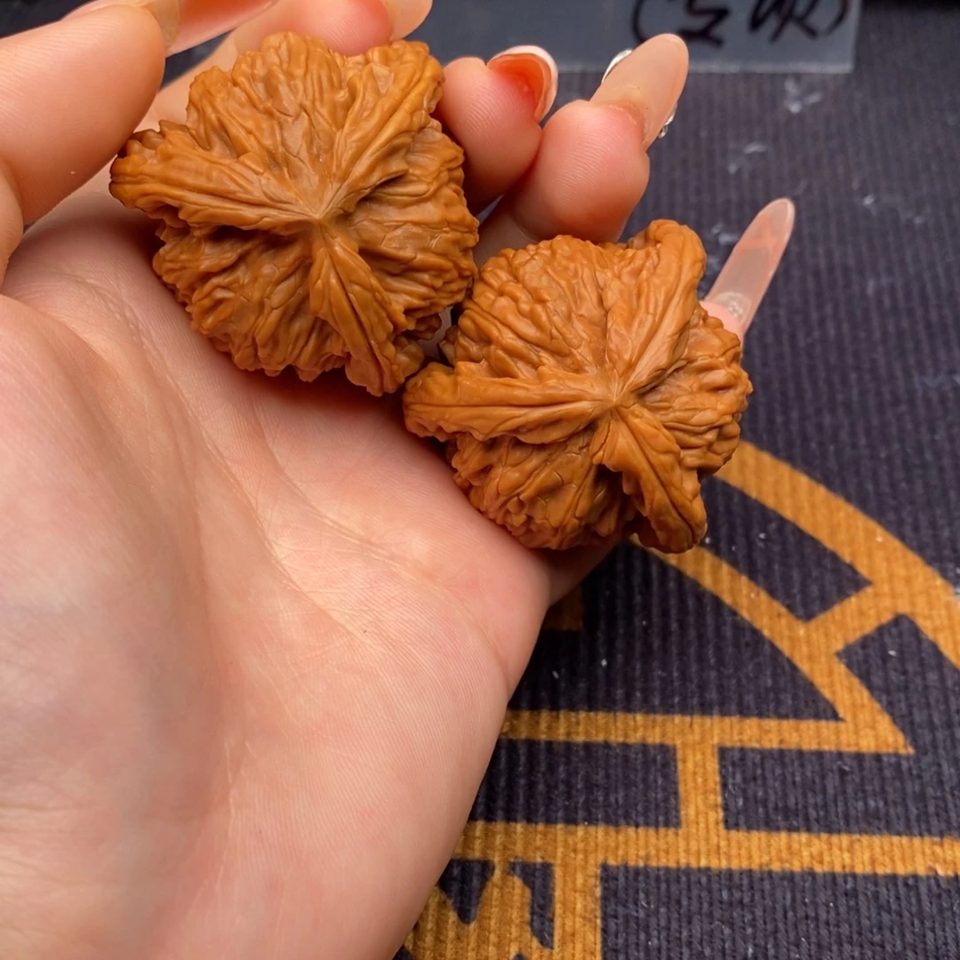 拜***拜吊坠文玩核桃白狮子