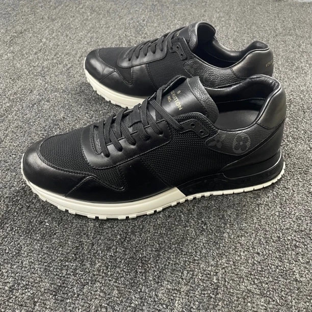 95新 LouisVuitton/路易威登 黑色板鞋40.5码98新公价7800
