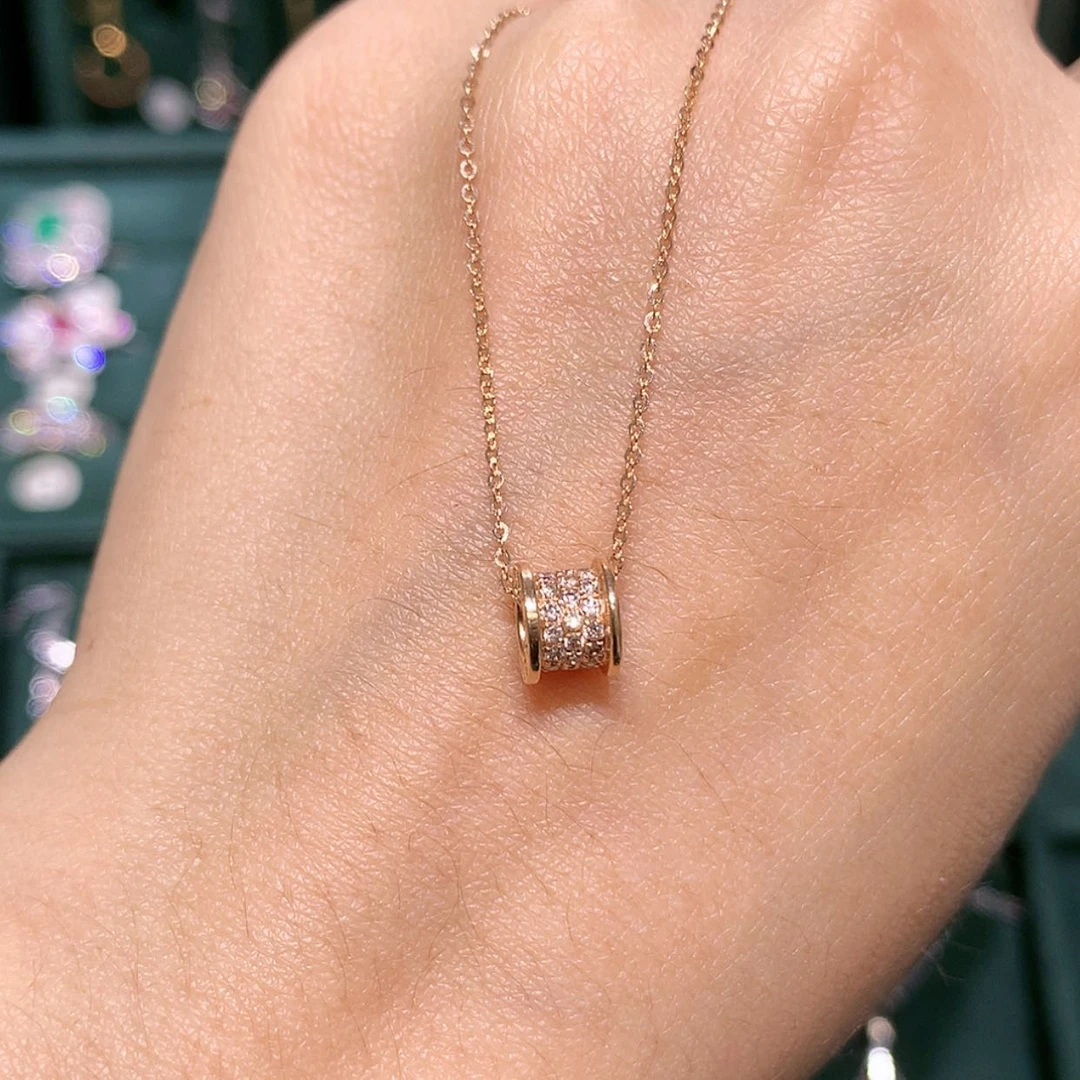 【闪购商品】钻石颈饰18K金镶嵌钻石项链