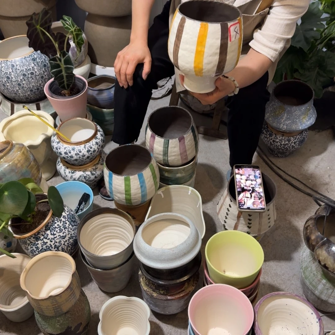 景德镇桌面陶瓷花盆