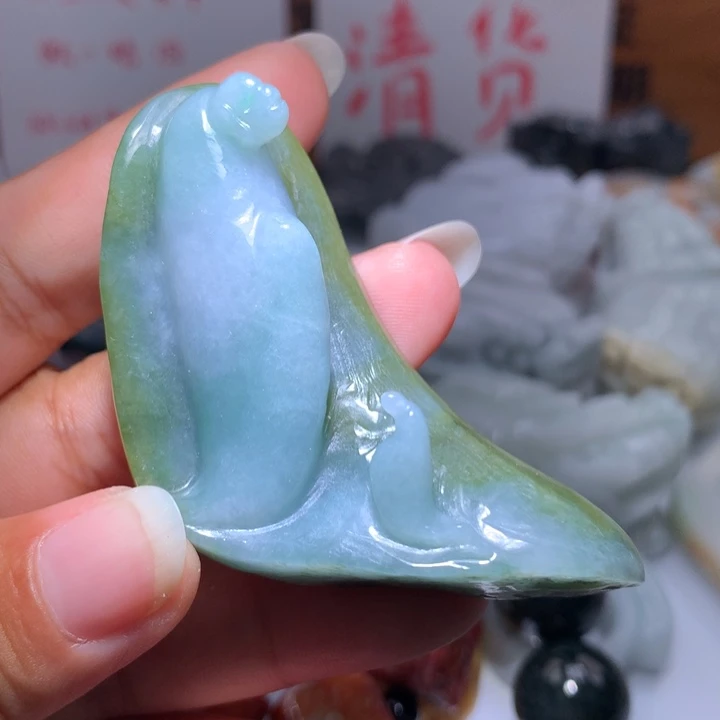 翡翠未镶嵌颈饰保真天然A货翡翠