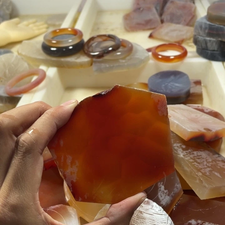 桃***一定制玛瑙玛瑙手镯