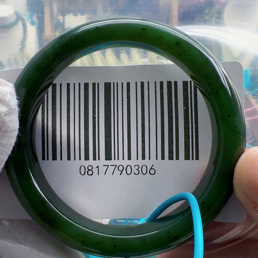 未镶嵌手镯和田玉56包容