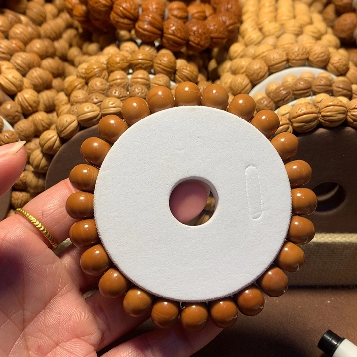 桃核手串猴头光珠