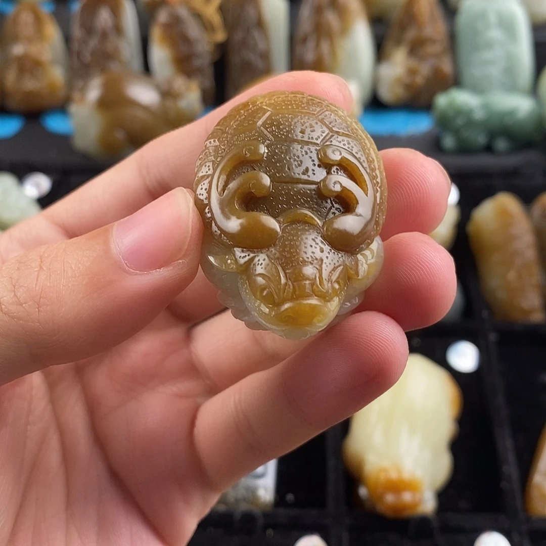 和田玉挂件未镶嵌