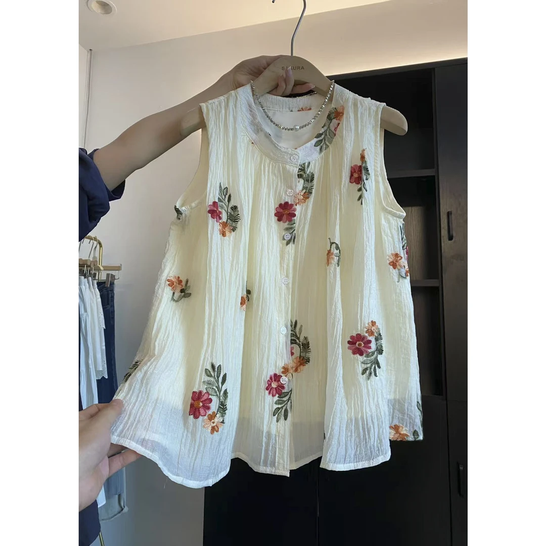 璎婲sᴀᴋᴜʀᴀ【春漾花约】岚法式气质碎花重工刺绣甜美单排扣无袖衬衫