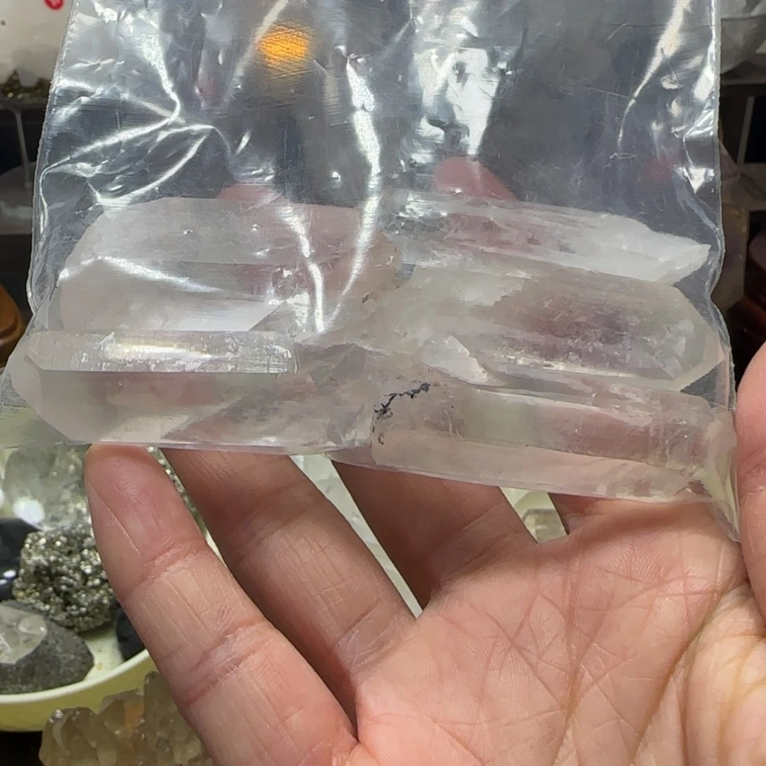 车挂未镶嵌水晶不退换晶柱