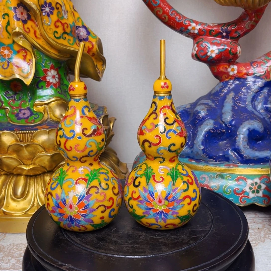 L***P铜景泰蓝葫芦一对