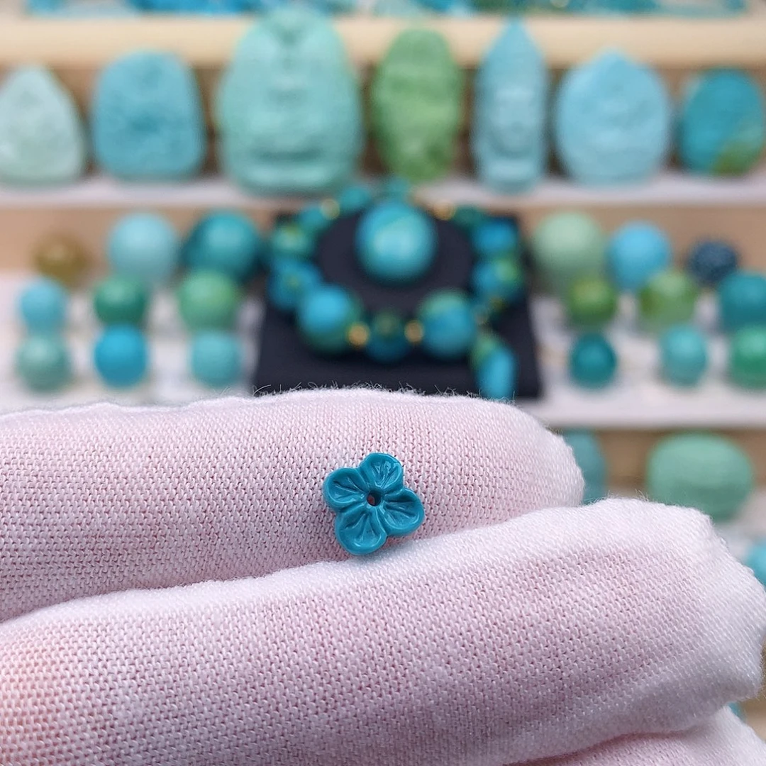 未镶嵌绿松石珠宝奇石