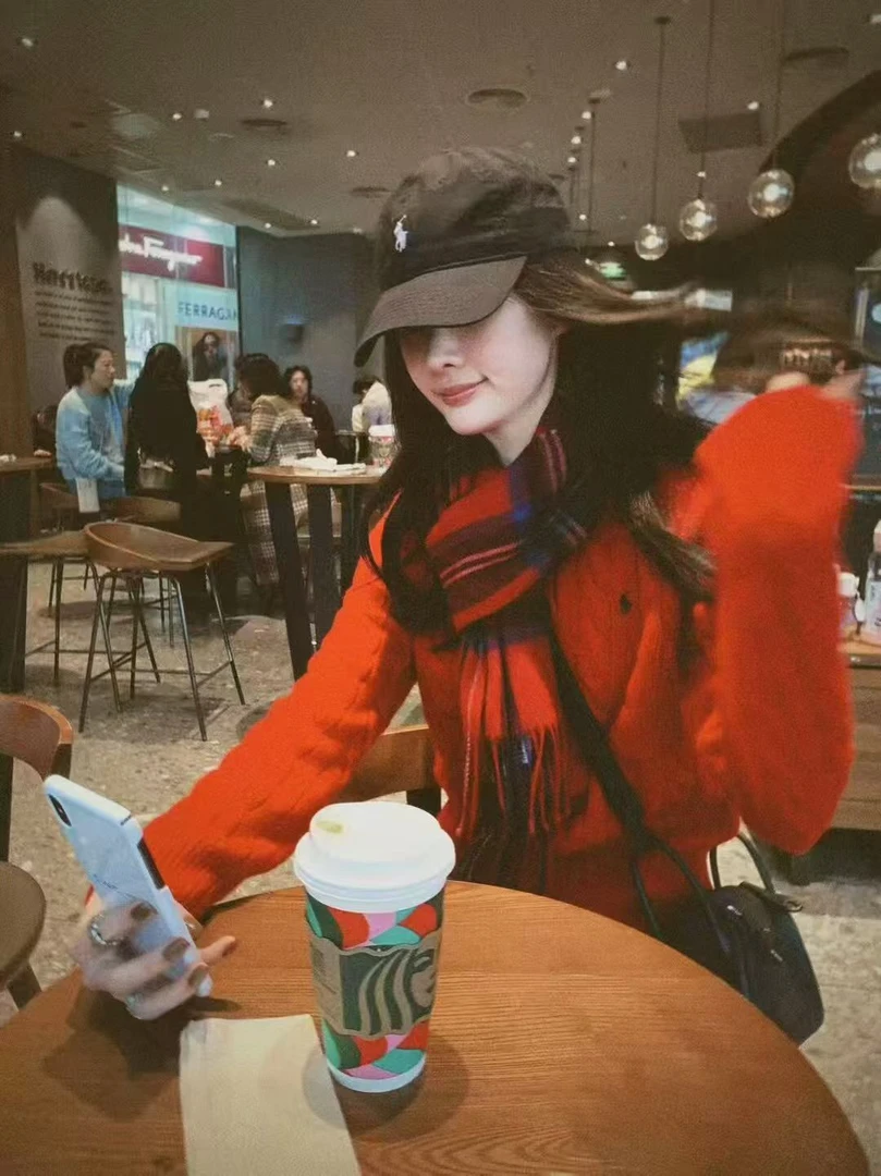 冬季新款出游服装女韩系圣诞节红色保暖针织毛衣宽松百搭阔腿裤