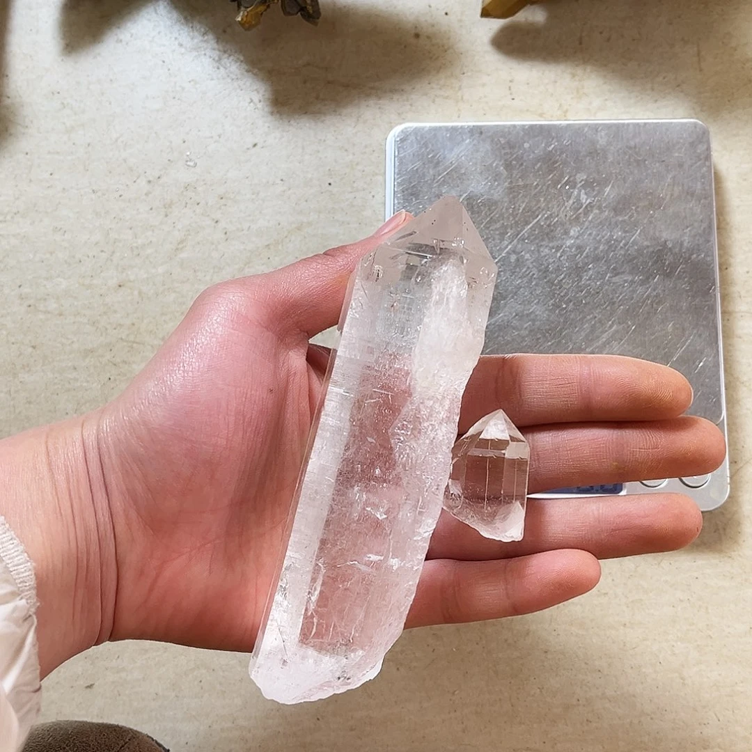琳***琳珠宝半成品水晶未镶嵌