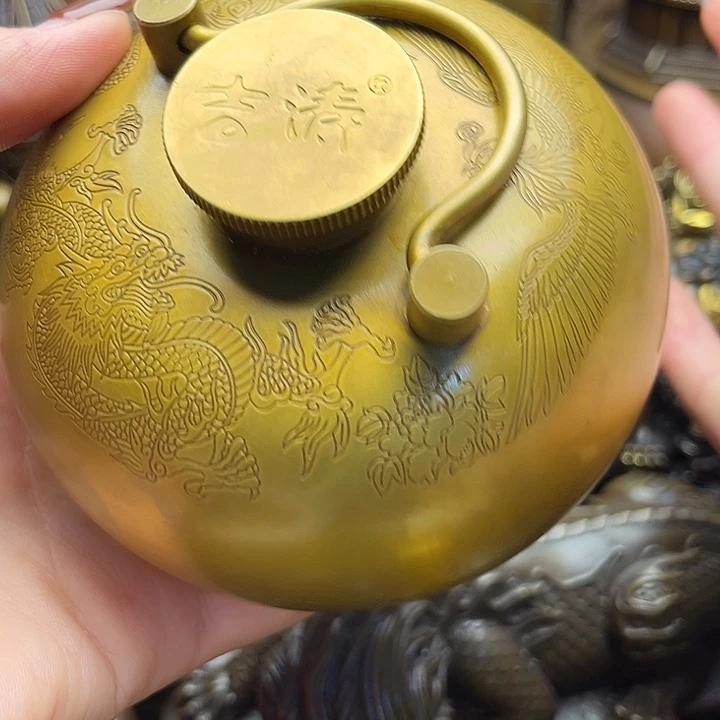 精美铜器点击下单