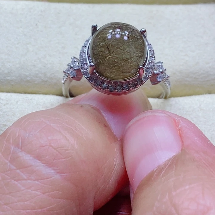 未镶嵌颈饰水晶水晶