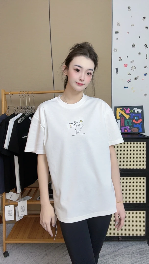 男款2025春夏新款线条小熊重工刺绣ins风