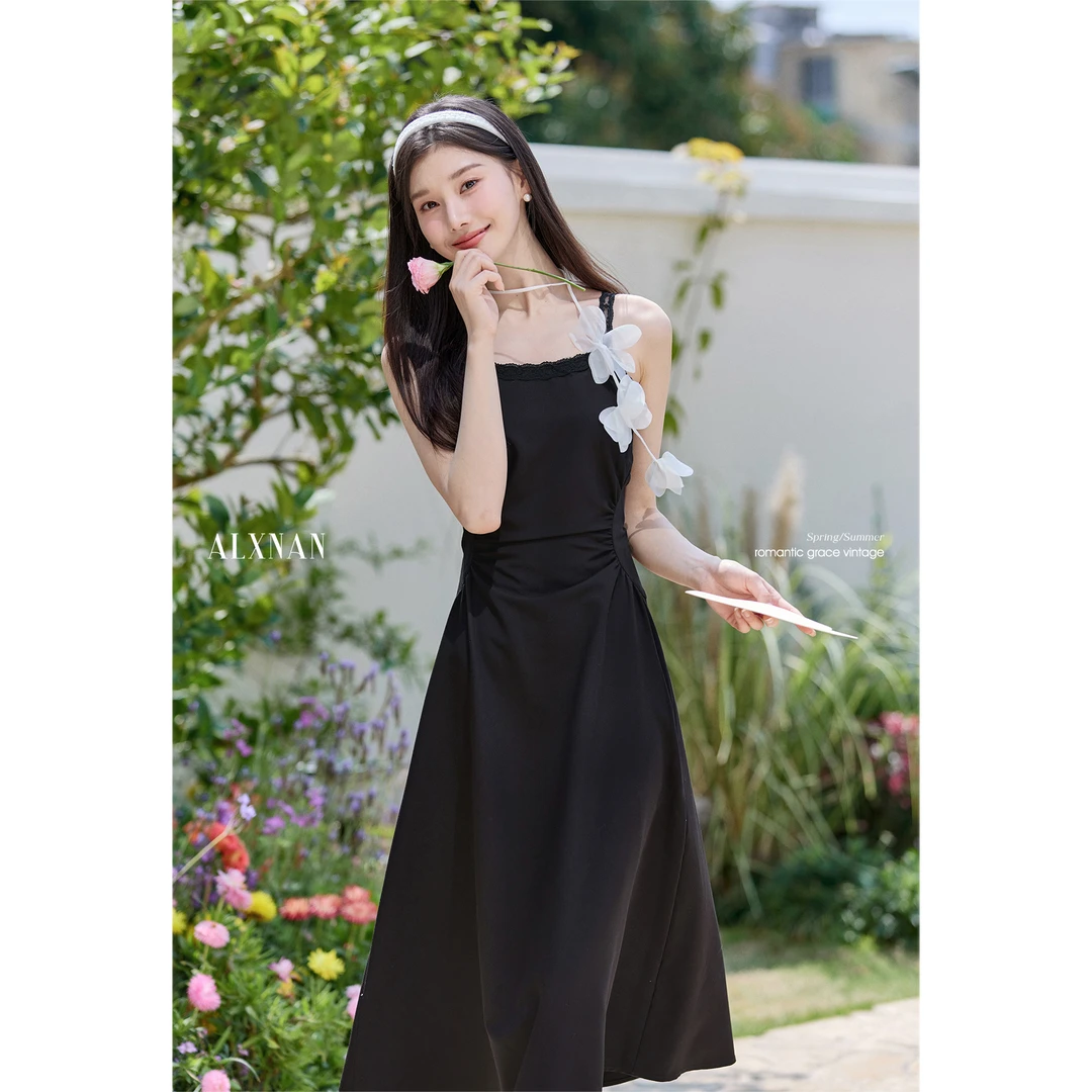 鹿向南【粉丝福利】黑色蕾丝边抽褶吊带裙L53990-QJD00232QZ