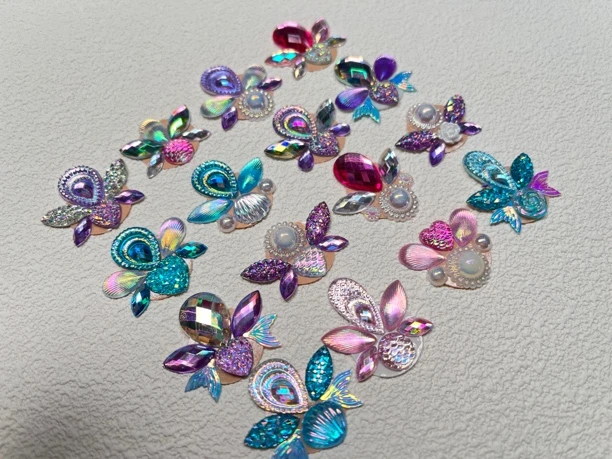 面部彩绘眉心贴自带背胶出化妆贴纸纯手工女宝女孩饰品额贴