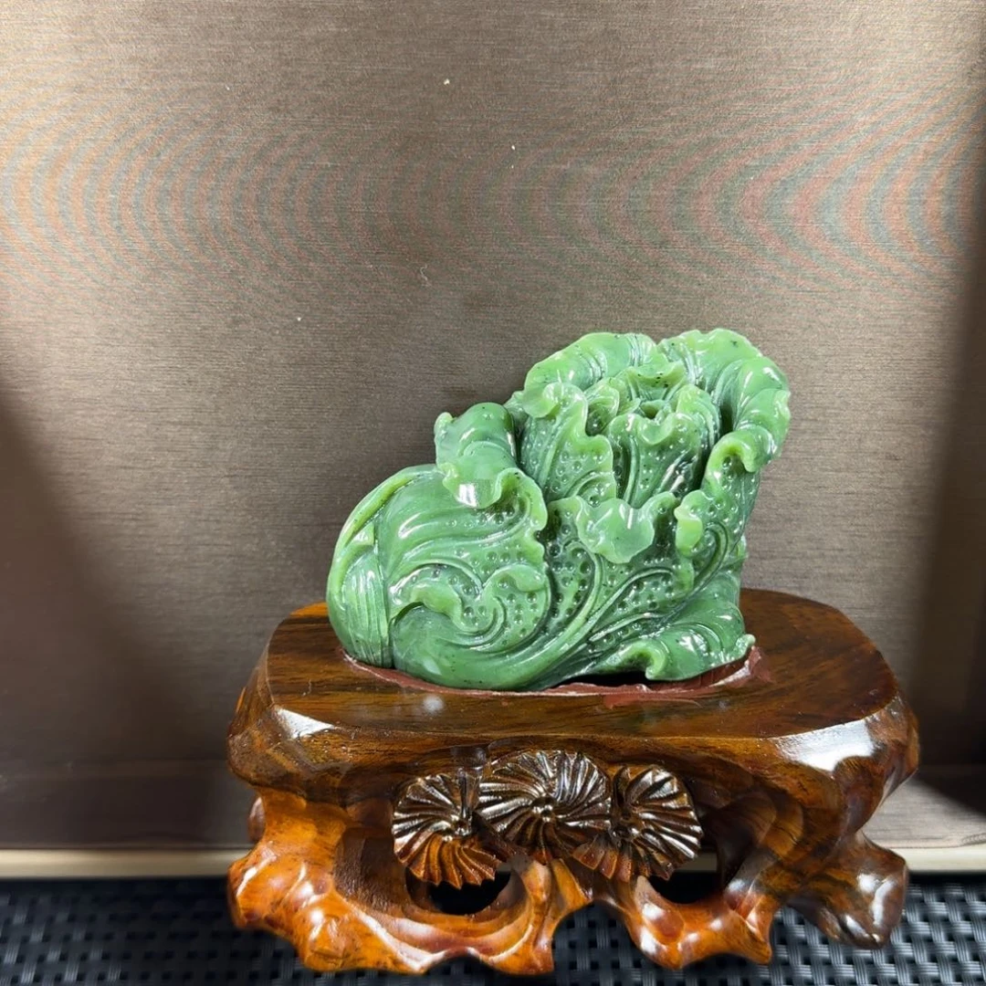 和田玉摆件未镶嵌碧玉