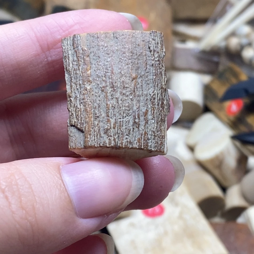 你***一猛犸原材料边角料大块料