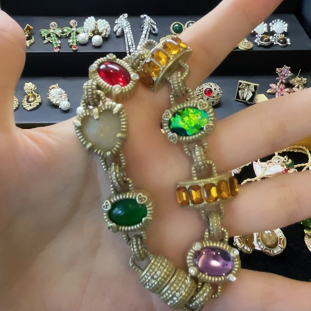 琉璃纯铜合金美丽的花朵