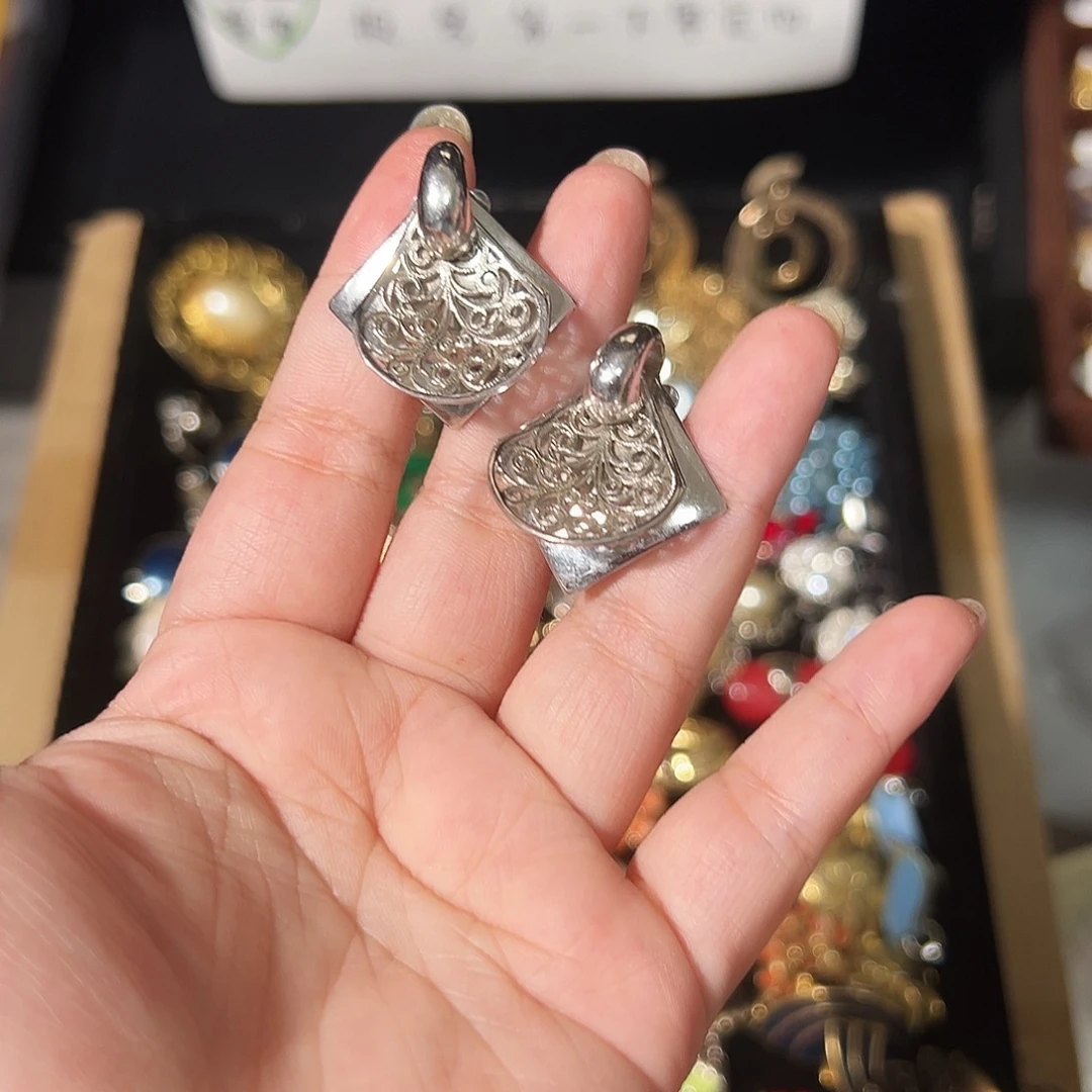 纯铜合成碳硅石耳夹 不退换